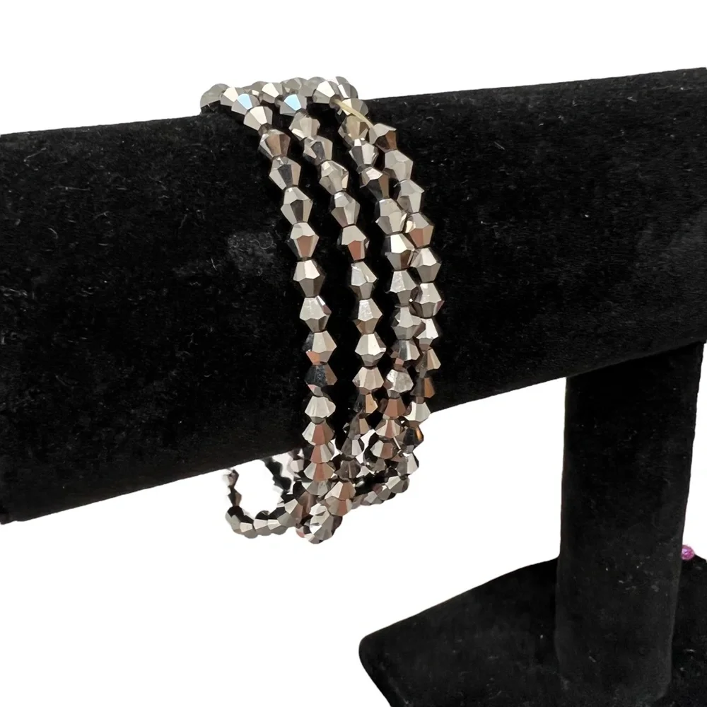 VINTAGE SILVER MIRRORED FACETED AURORA BOREALIS STRETCH BRACELET - SET OF 4